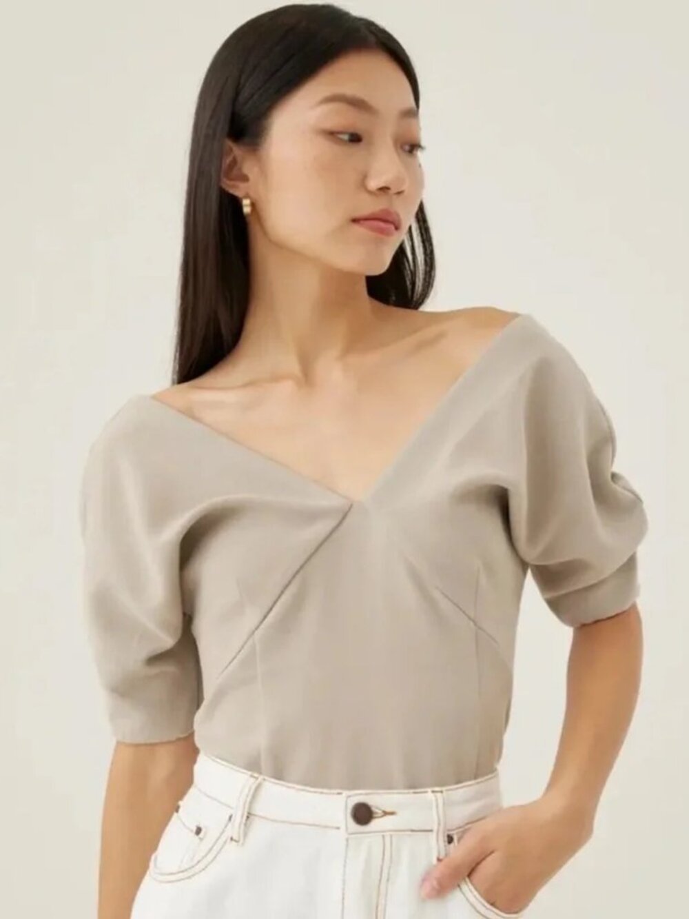 Love Bonito Hannie Fitted Beige Off the Shoulder Top with V-Neck XL